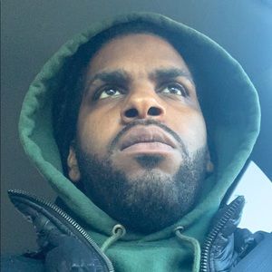 Meet your Posher, Devin